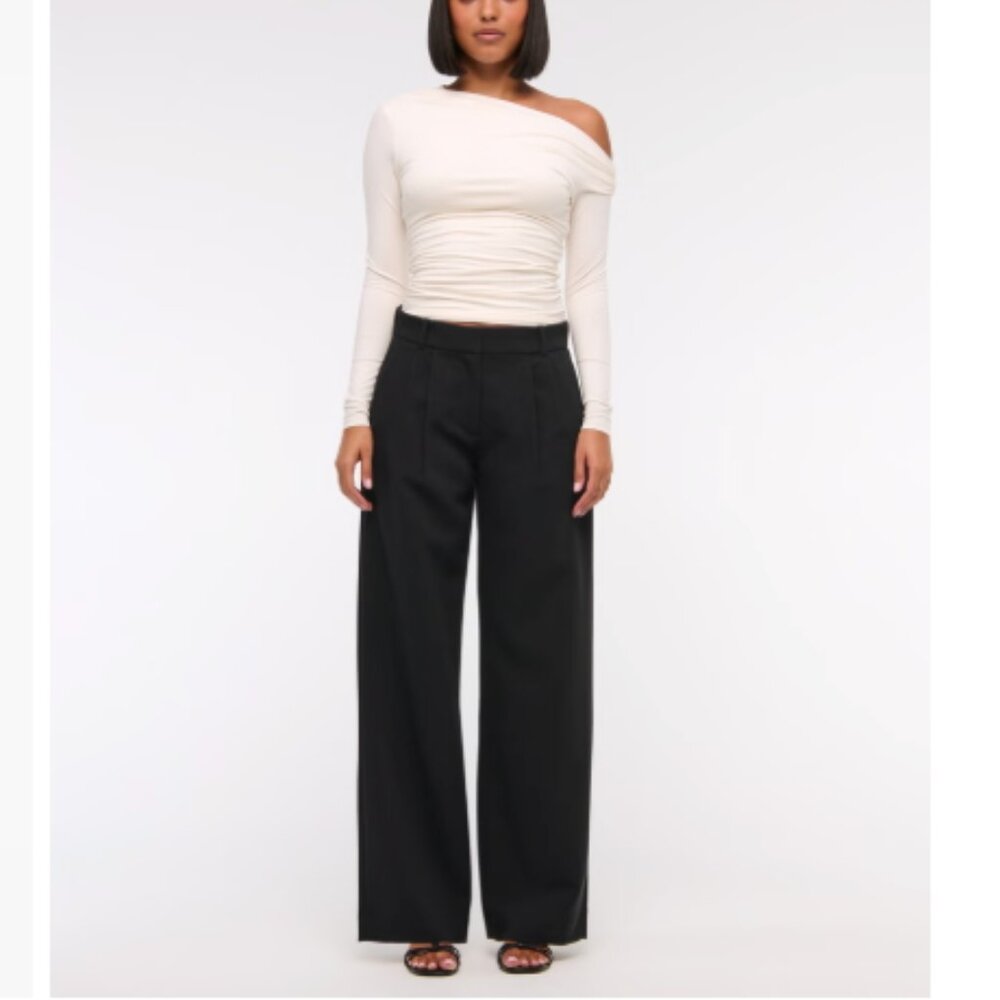 NWOT Abercrombie & Fitch Sloane Low Rise Tailored Wide Leg Pant - Black, Size 27